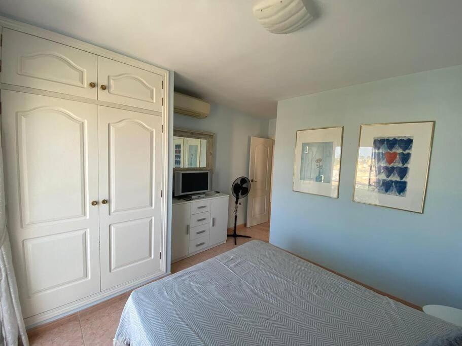 Perfect Family Holiday! Modern Penthouse In Denia Only 200 M To The Beach! Exterior photo