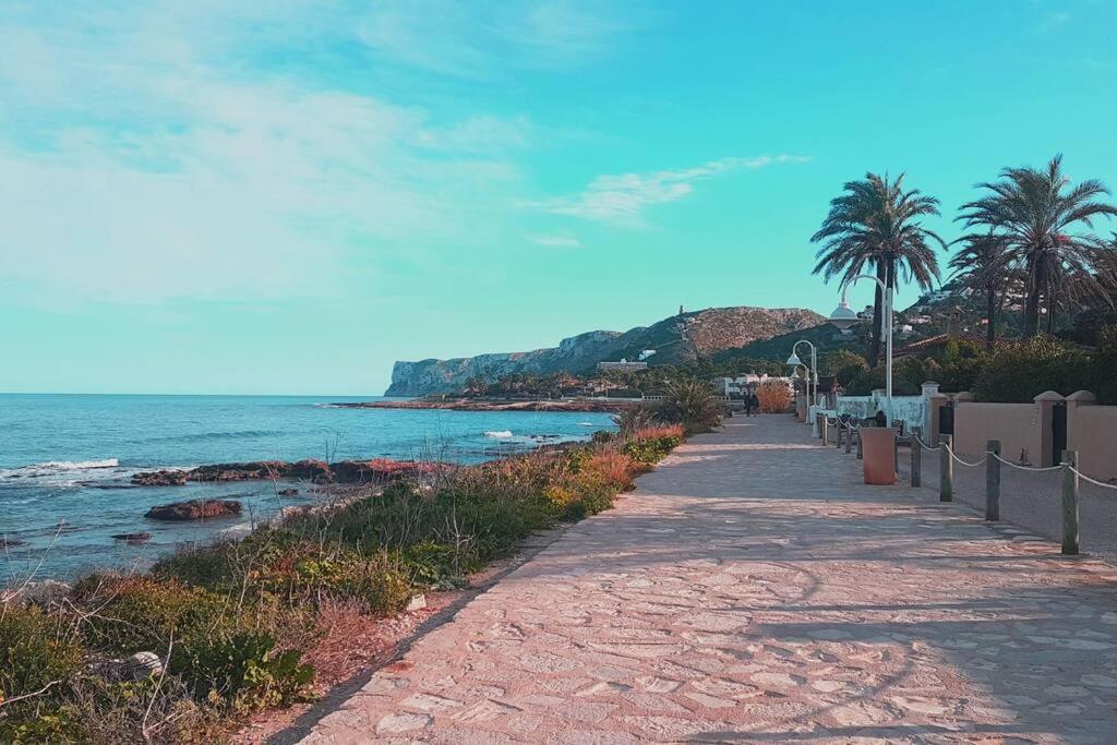 Perfect Family Holiday! Modern Penthouse In Denia Only 200 M To The Beach! Exterior photo